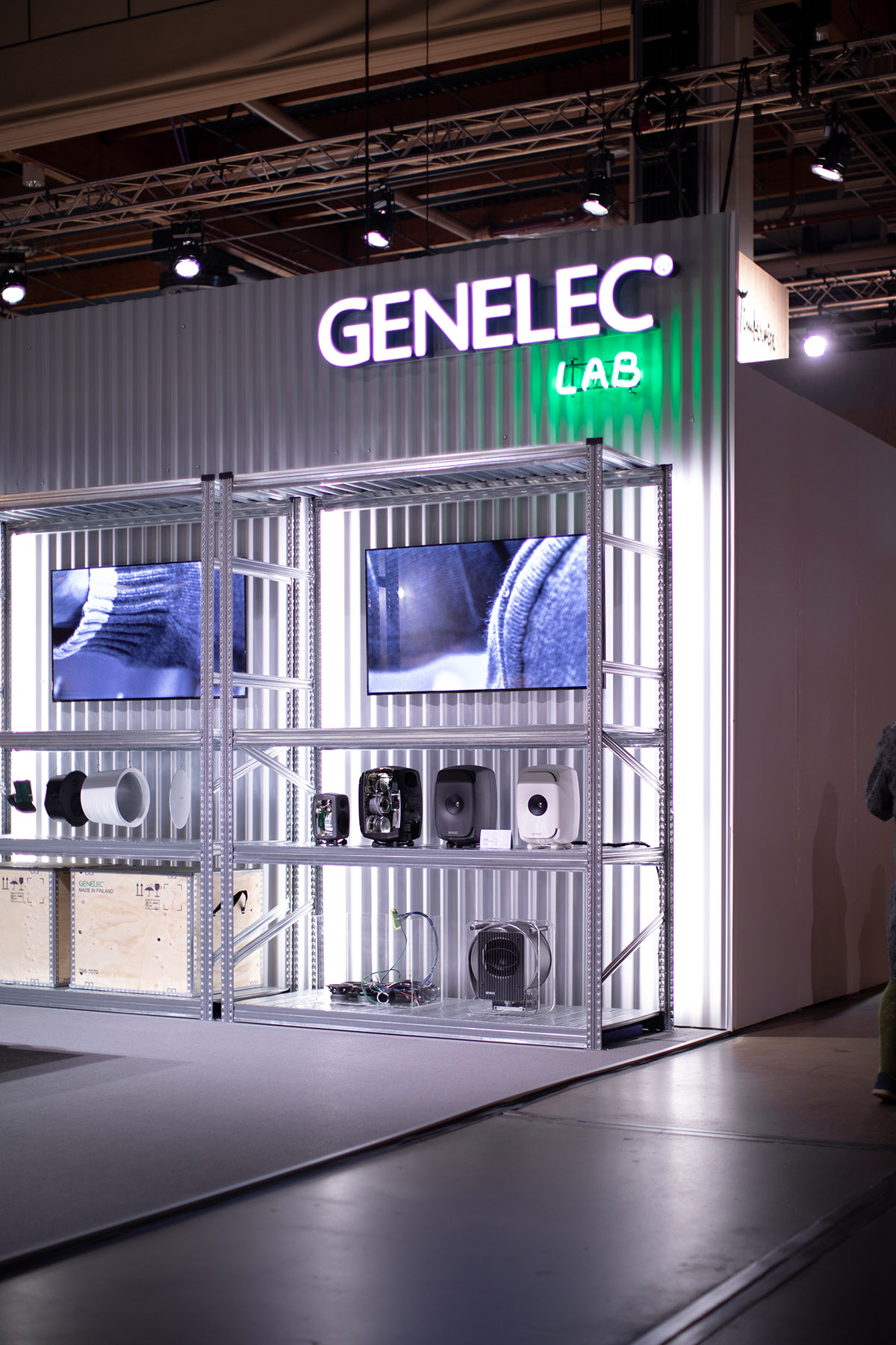 Genelec LAB