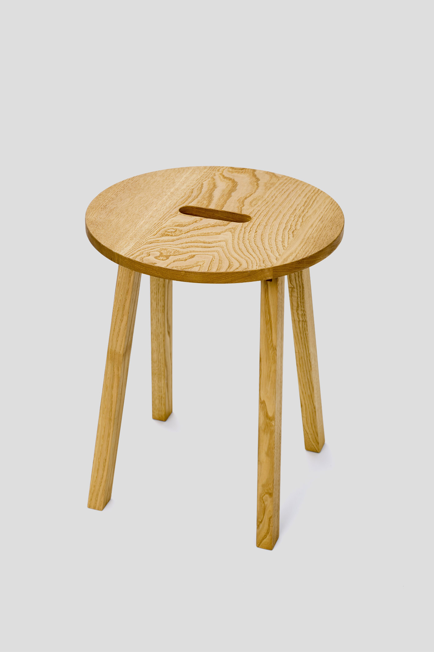 Iwatemo stool