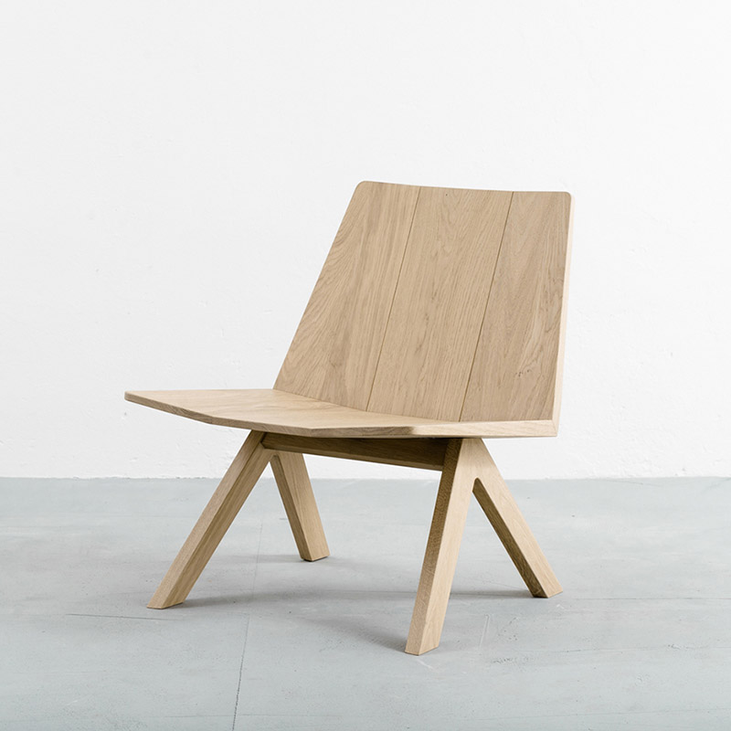 LoungeChair